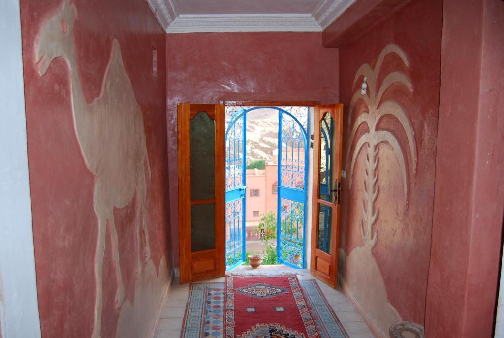 Maison D'Hotes Le Ciel Bleu Tinghir Exteriör bild
